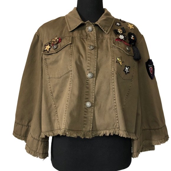 cinq a sept Jackets & Blazers - Cinq à Sept Green Willow Embroidered Cape Jacket Size Large
